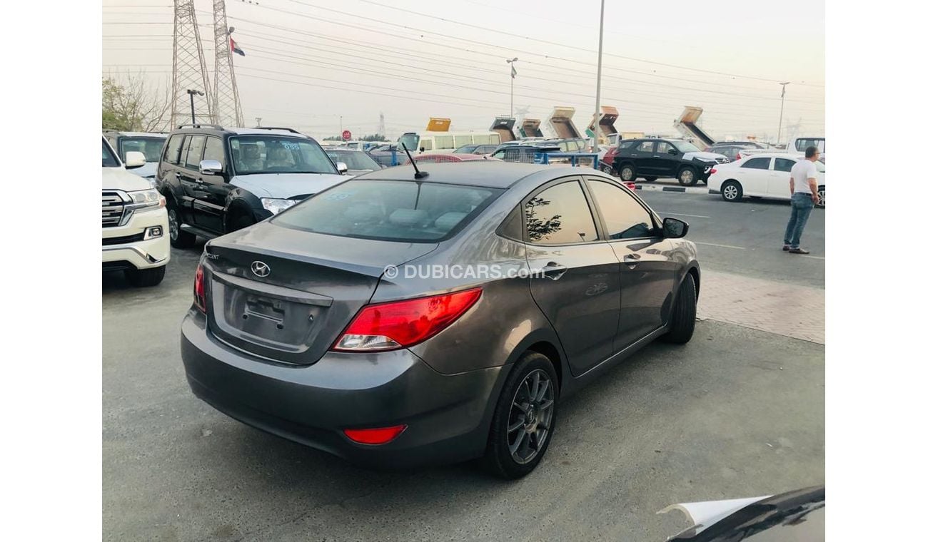 Hyundai Accent ALLOY WHEELS-FOG LIGHTS-LOW MILAGE