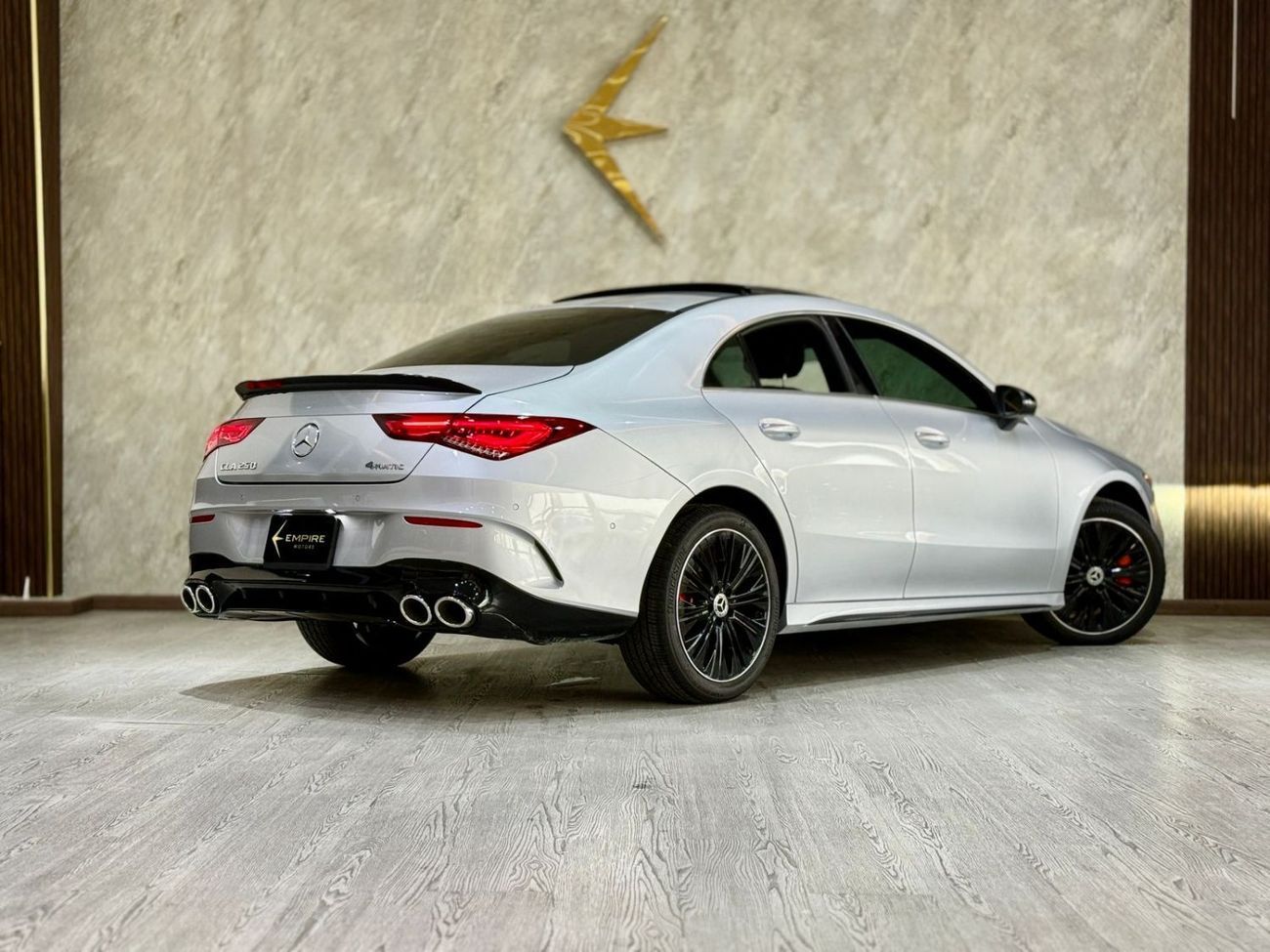 Mercedes-Benz CLA 250 Std 2.0L (221 HP) MERCEDES CLA250 AMG II 2023 II FULL LOADED