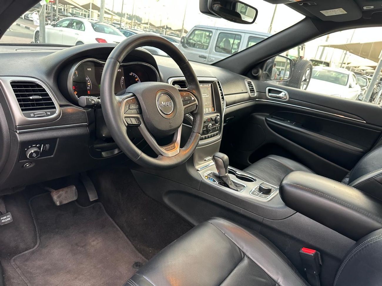 جيب جراند شيروكي Jeep Grand Cherokee Limited-GCC_2018_Excellent condition_Full specifications