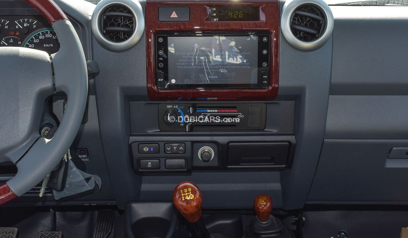 Toyota Land Cruiser Pick Up V8