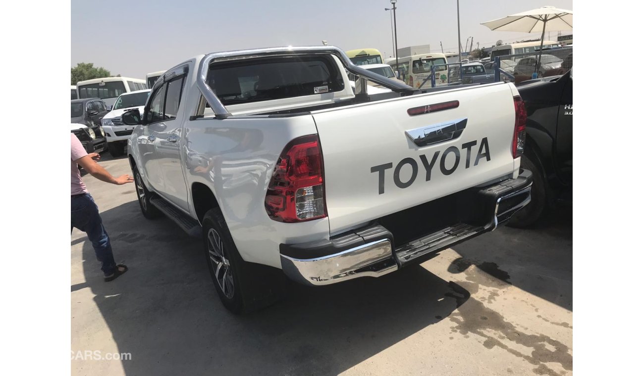 Toyota Hilux DIESEL  RIGHT  HAND  DRIVE  FULL OPTION