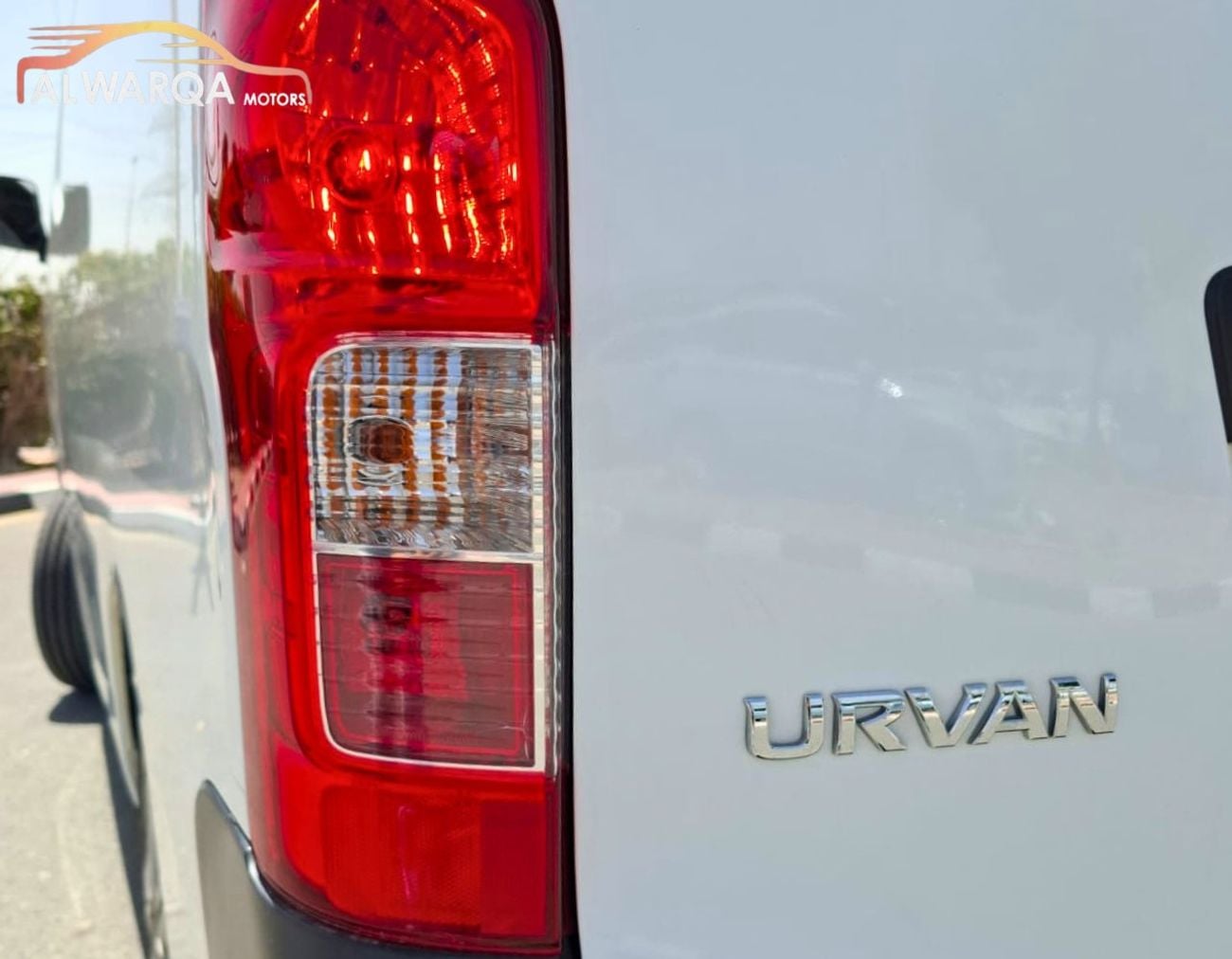 نيسان أورفان Panel Van Std 2.5L A/T (3 Seater) Petrol (4 Door)