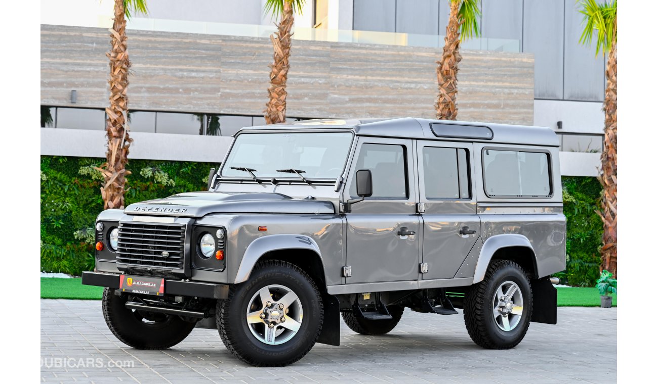 لاند روفر ديفيندر 2.4L Diesel | 4,985 P.M | 0% Downpayment | Full Option | Immaculate Condition!