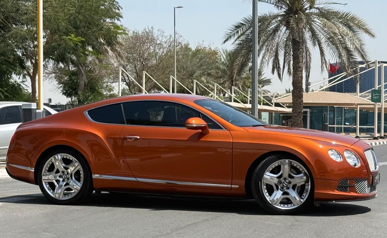 Bentley Continental SPORT UP Mulliner 6.0L Coupe Bentley Continental GT W12 2012 GCC Specs Full Service History in Low M