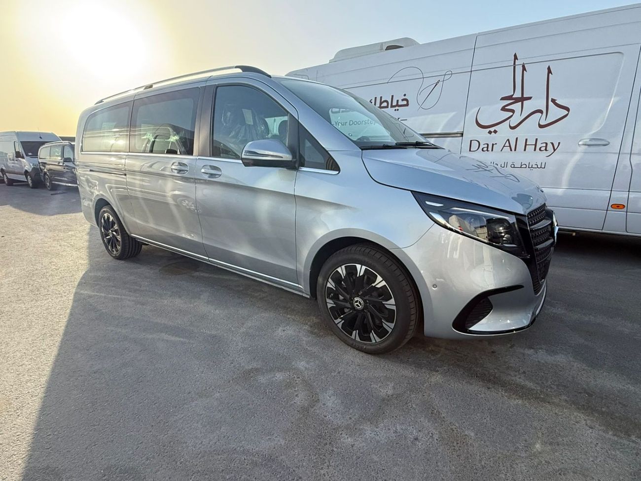 Mercedes-Benz V 300 Avantgarde Under Agency Warranty 2026 GCC