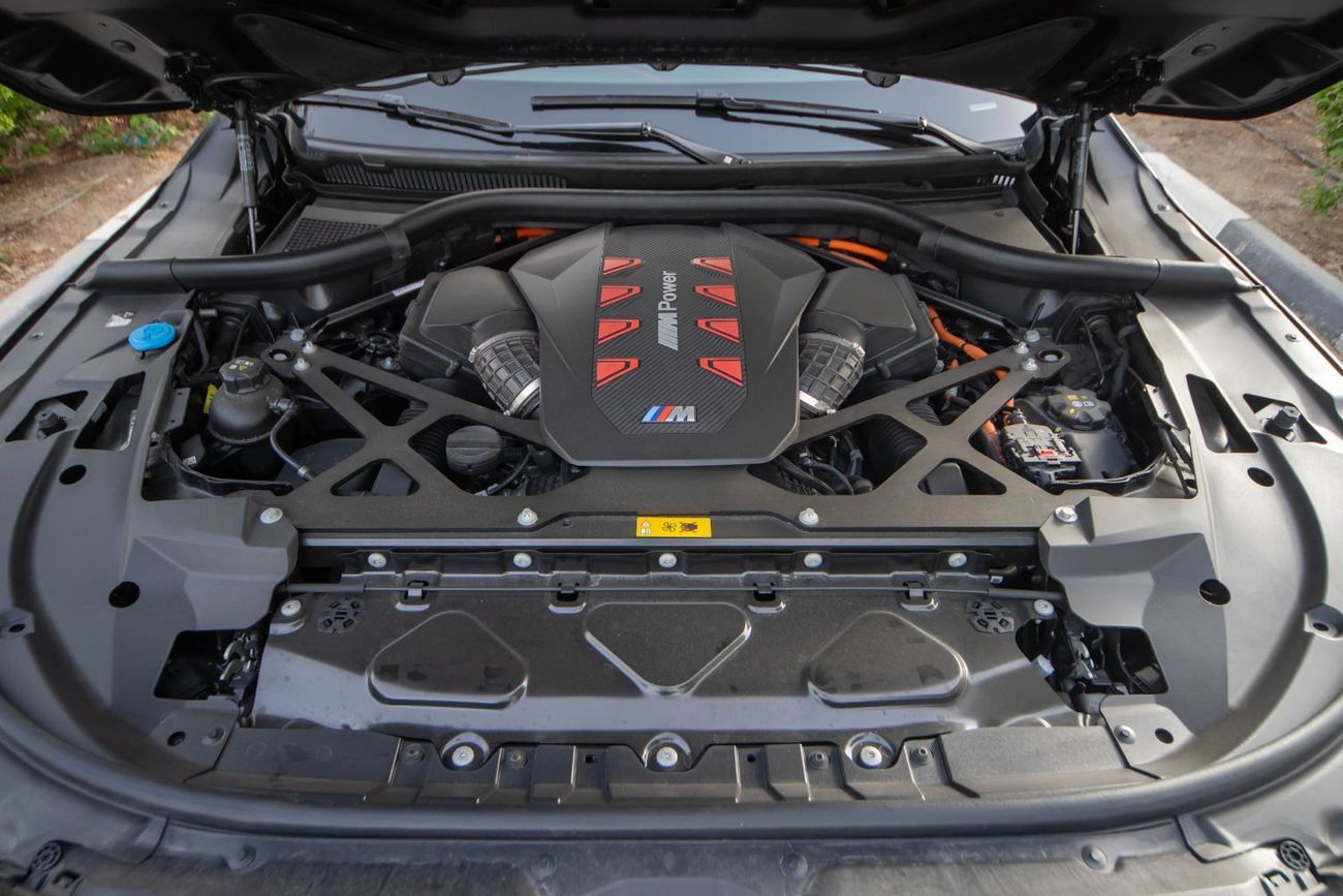 بي أم دبليو XM 2024 BMW XM – Pure Power. Bold Design.    2024 | 10,000 K 4.4L Twin-Turbo V8 + Electric – 653 HP | 0