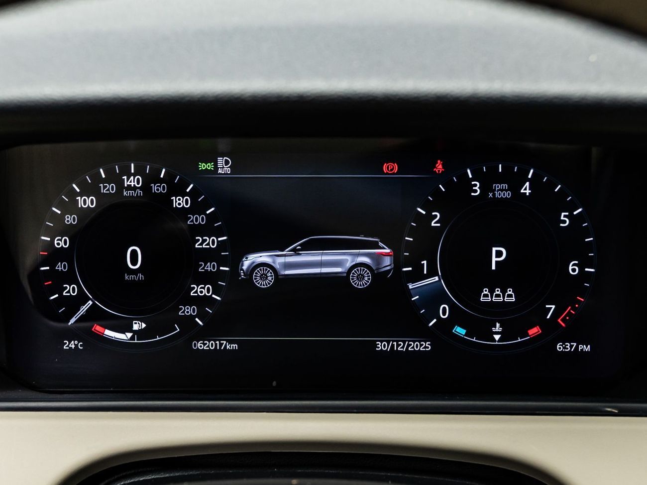 Land Rover Range Rover Velar P250 R-Dynamic SE 2.0L 2021 Range Rover Velar P250 SE R-Dynamic, 2026 Land Rover Warranty, Service H