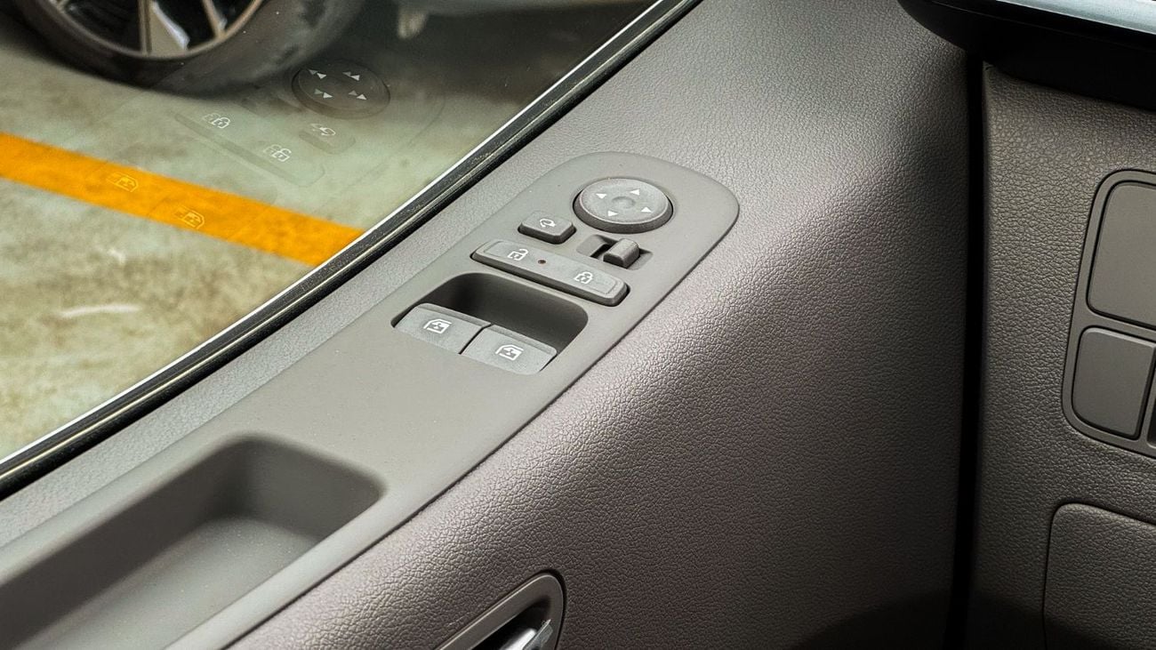 هيونداي ستاريا Premium 9 Seater 3.5L V6 GCC Brand New 2026