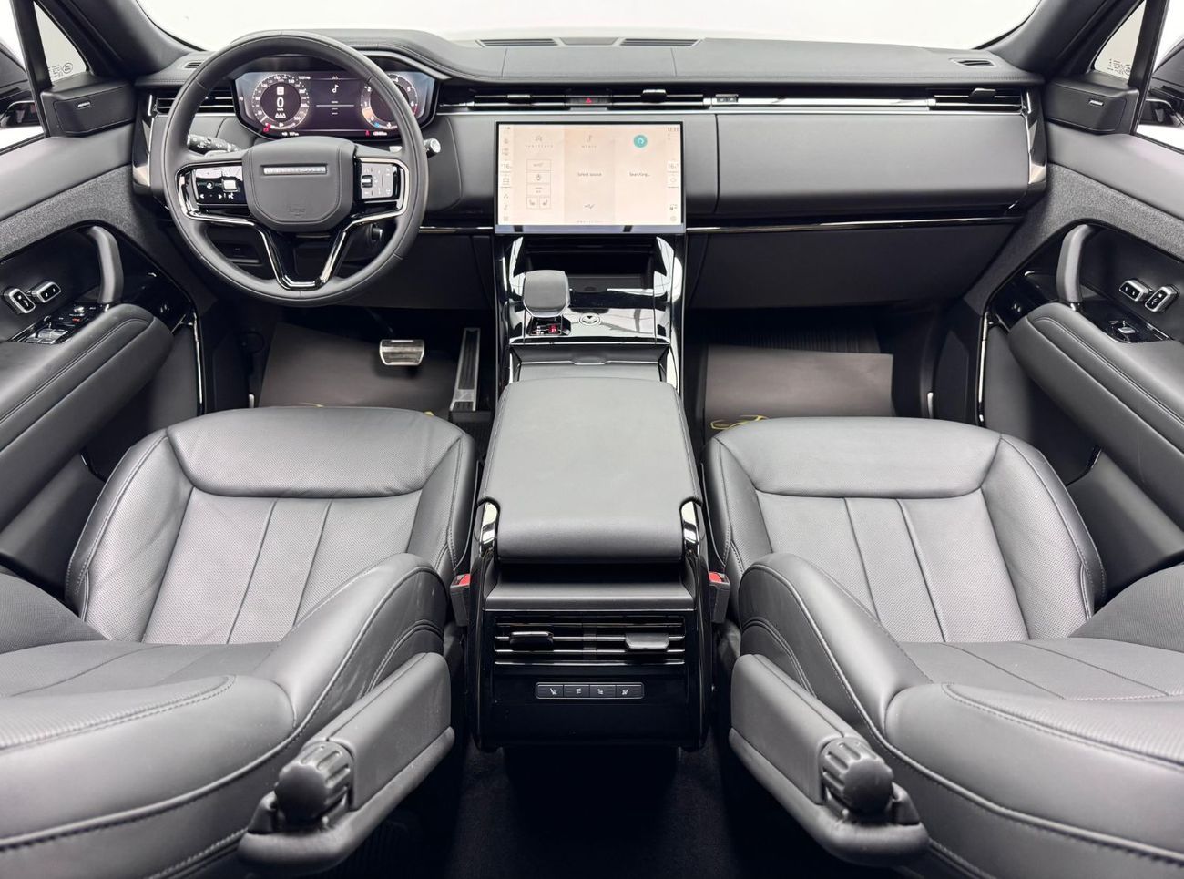 لاند روفر رينج روفر سبورت SE P400 3.0L 2024 Range Rover Sport Dynamic SE P400, Warranty, Full Service History, Excellent Condi