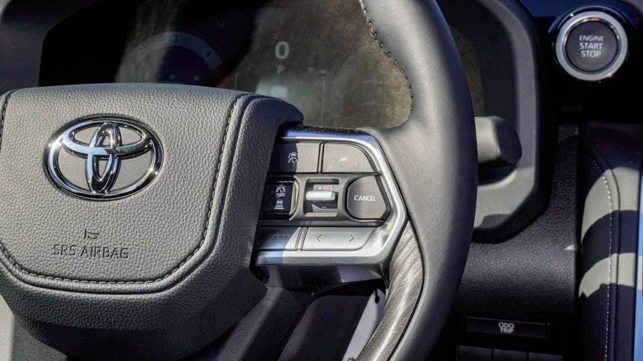 Toyota Land Cruiser 2025 Toyota Land Cruiser VXR 3.3L Twin Turbo AT Diesel