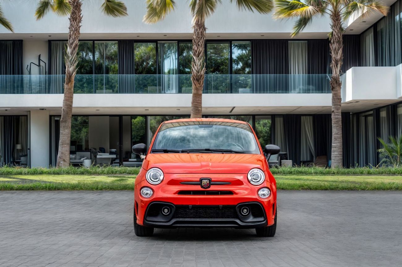 أبارث 695 1,567 P.M | 0% Downpayment | Abarth 695 Turismo Cabrio!