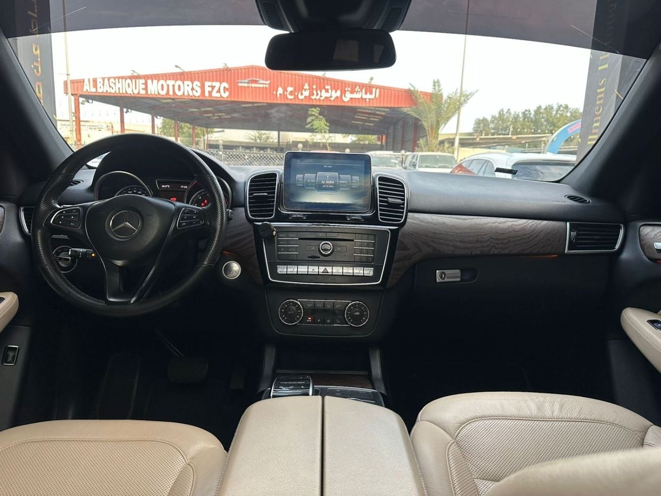 Mercedes-Benz GLE 400 Std 3.0L