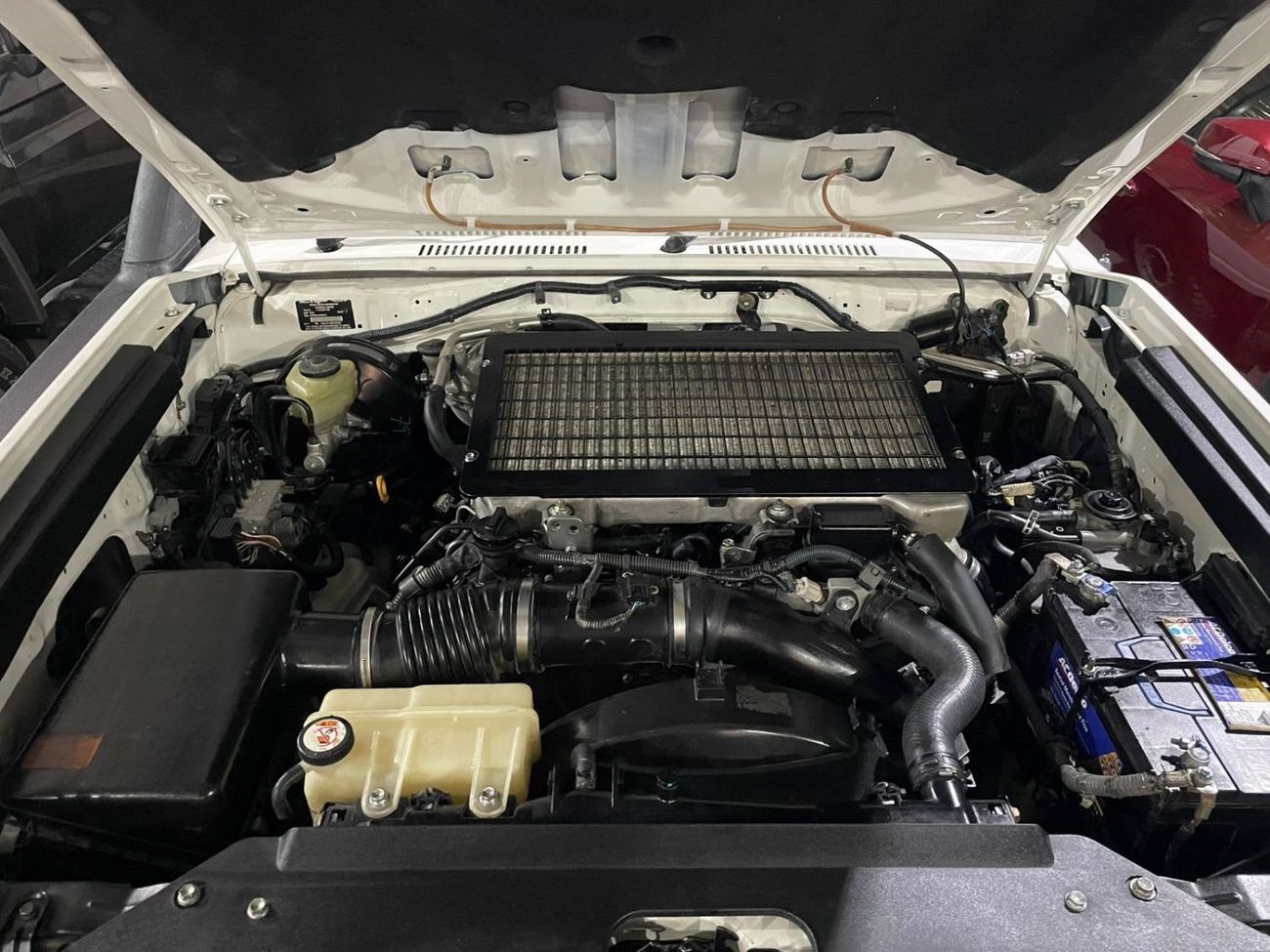 تويوتا لاند كروزر بيك آب 2024 shape ,diesel 4.5 liter ,right hand drive ,only or export available