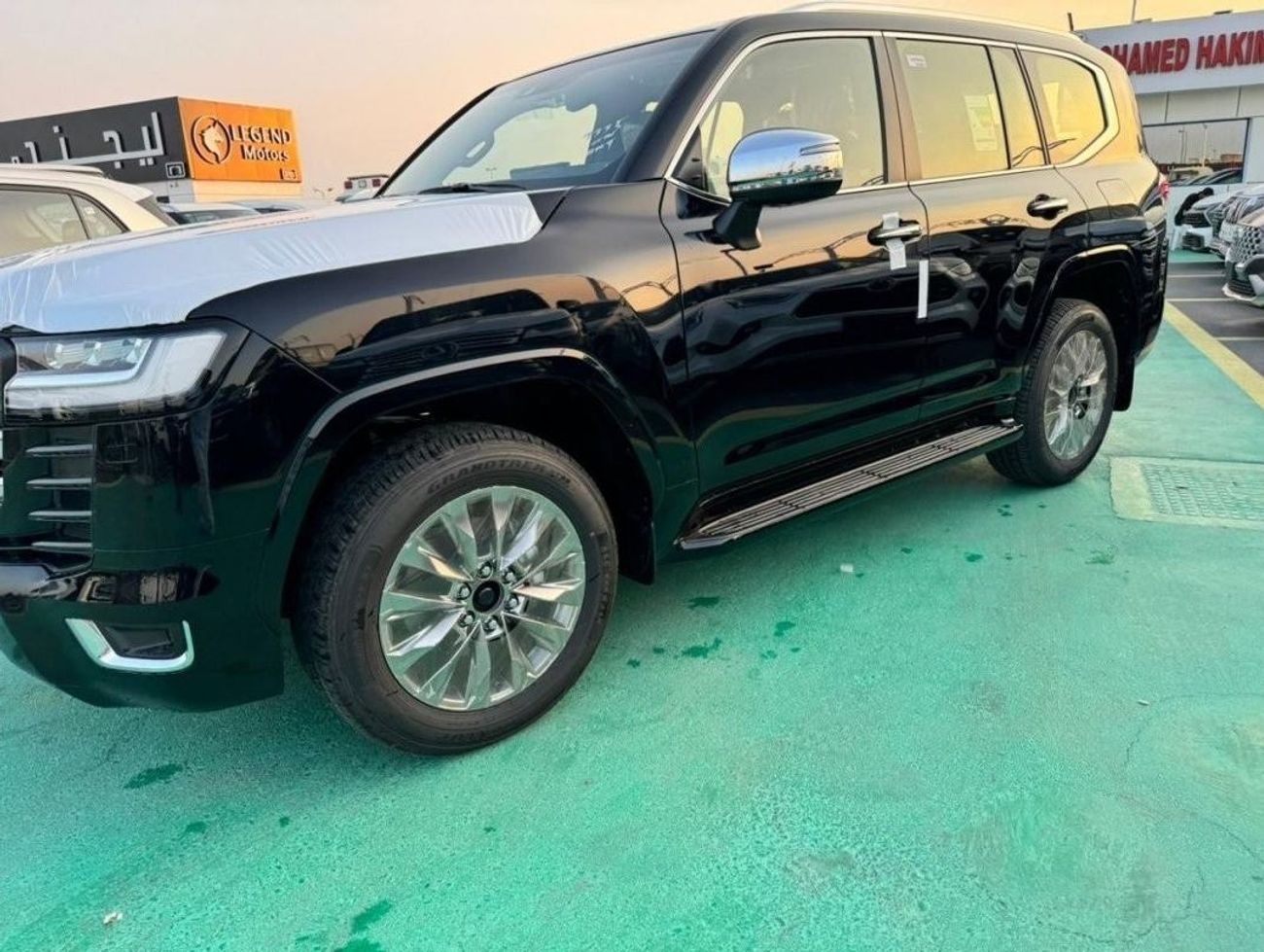 تويوتا لاند كروزر 2026 TOYOTA LAND CRUISER 3500cc VXR Twin Turbo FULL OPTION Petrol Automatic Zero KM