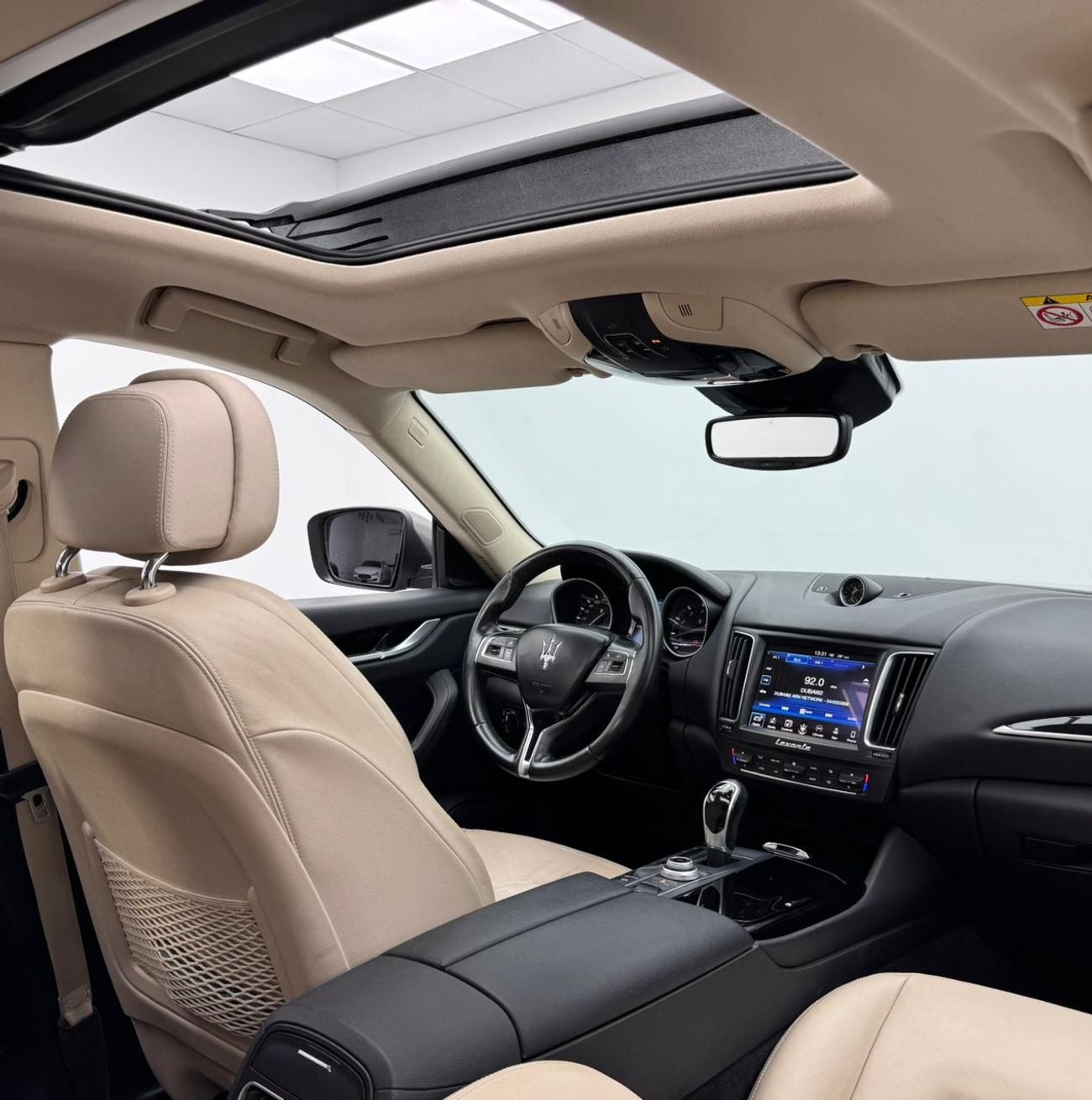 Maserati Levante Std 3.0L (345 HP) 2017 Maserati Levante, Full Maserati Service History, Excellent Condition, GCC