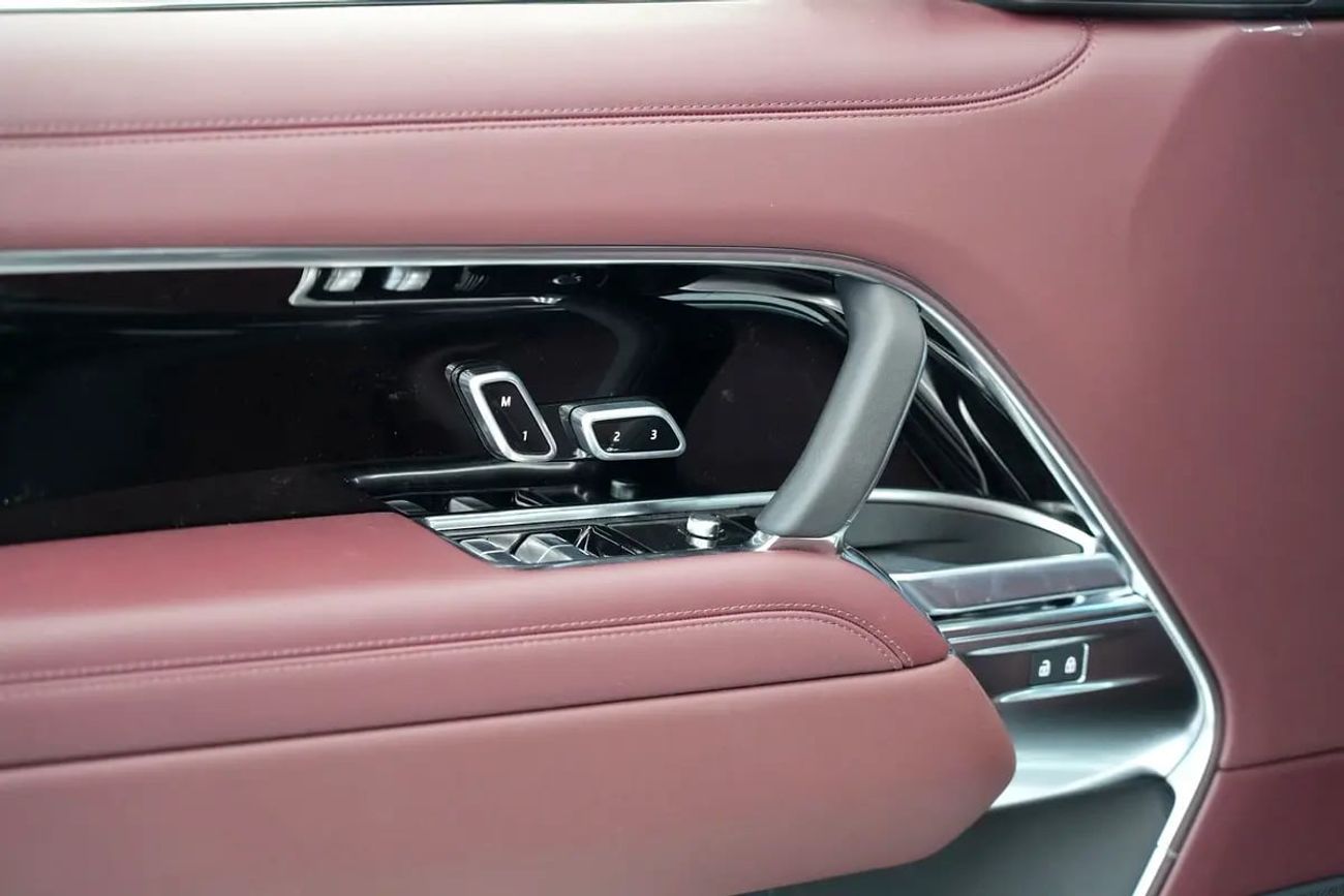 Land Rover Range Rover 2026 Range Rover Vogue HSE P400 | Export