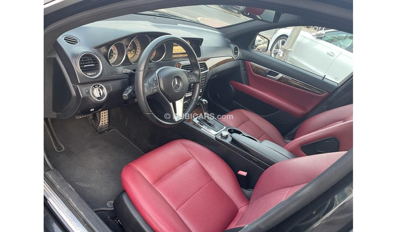 Mercedes-Benz C 300 Std Mercedes C300_2012_Excellent_Condition _Full option