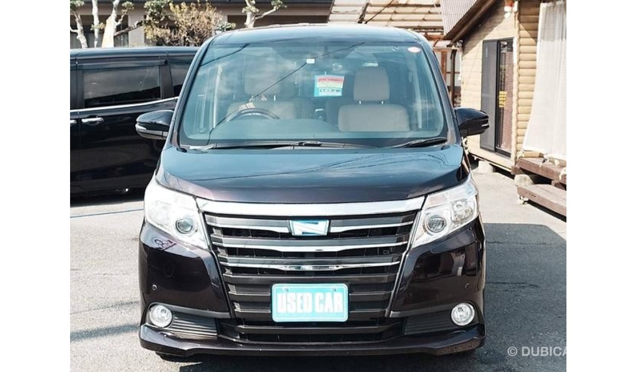 Toyota Noah ZWR80G