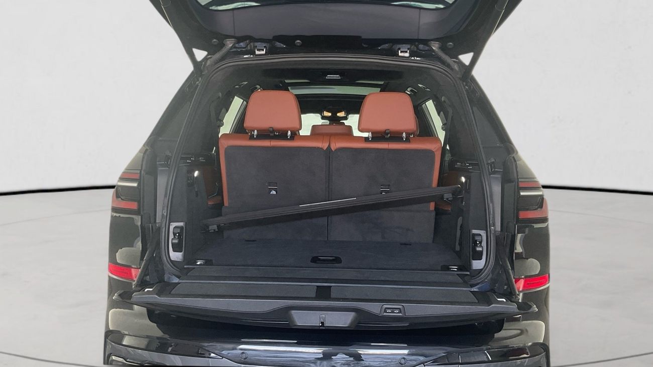 بي أم دبليو X7 40i Luxury M Sport | شامل الضمان | 0 ﺪﻔﻋﺓ ﺃﻮﻟﻯ