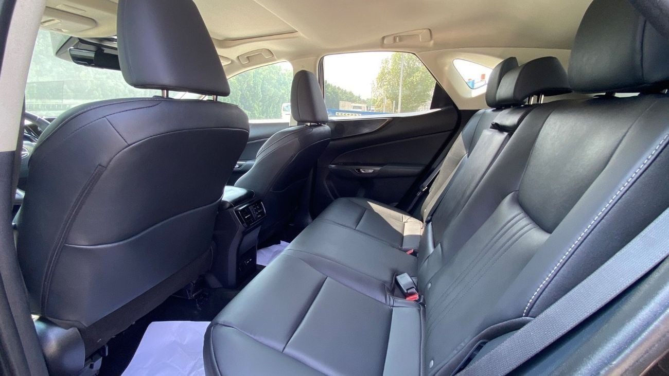 لكزس NX 250 F-Sport 2.5T Platinum