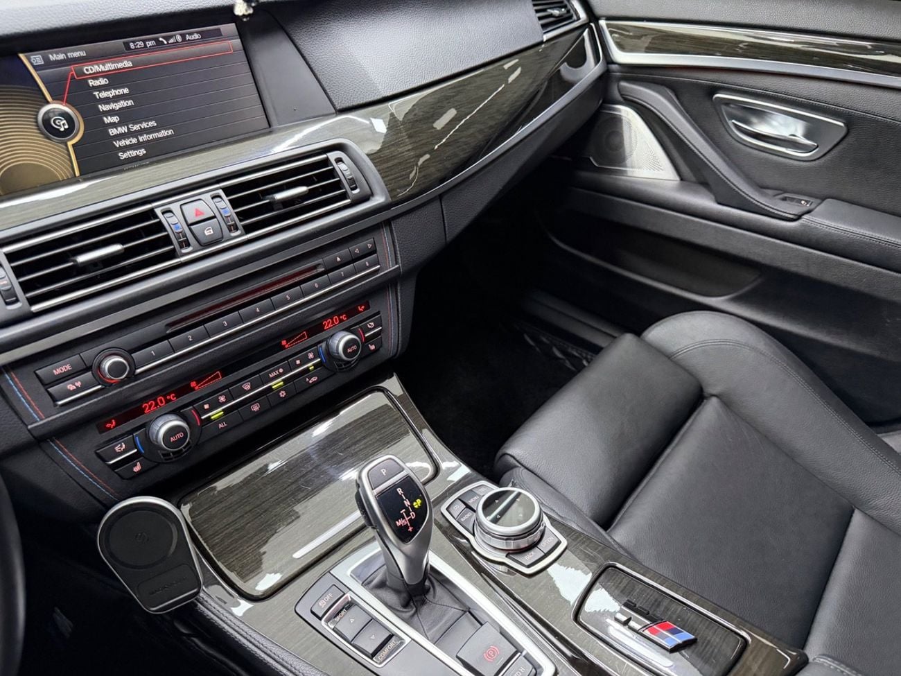 BMW M550i Original paint .. V8 .. Low Milegea .. Perfect Condition
