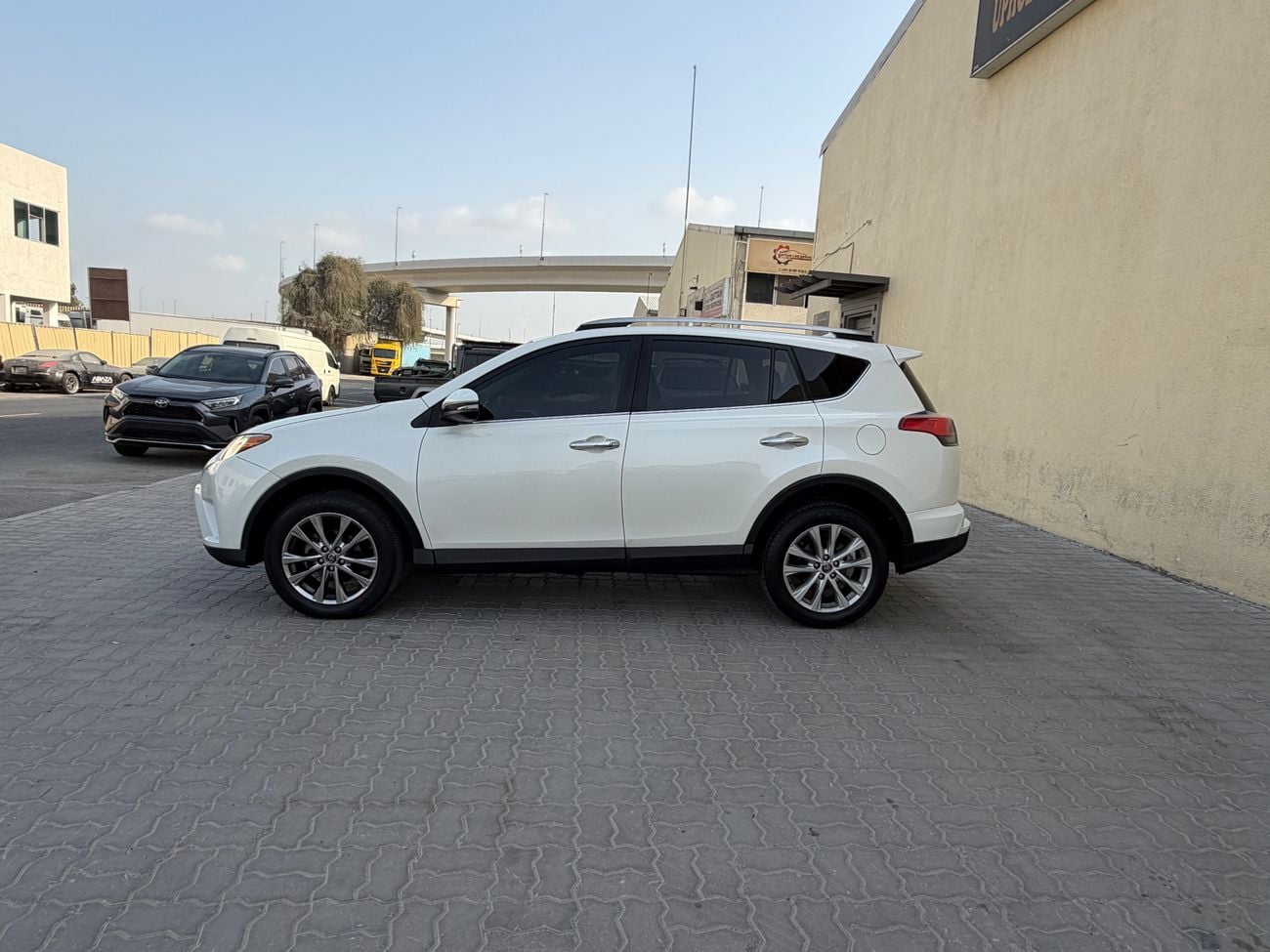 تويوتا راف ٤