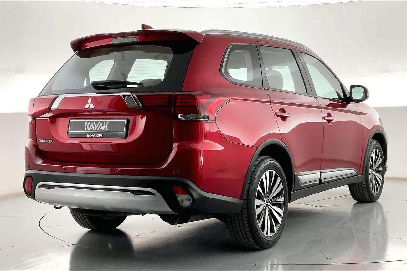 ميتسوبيشي آوتلاندر GLX Basic | سنة ضمان مجانية | خالية من أضرار الفيضانات