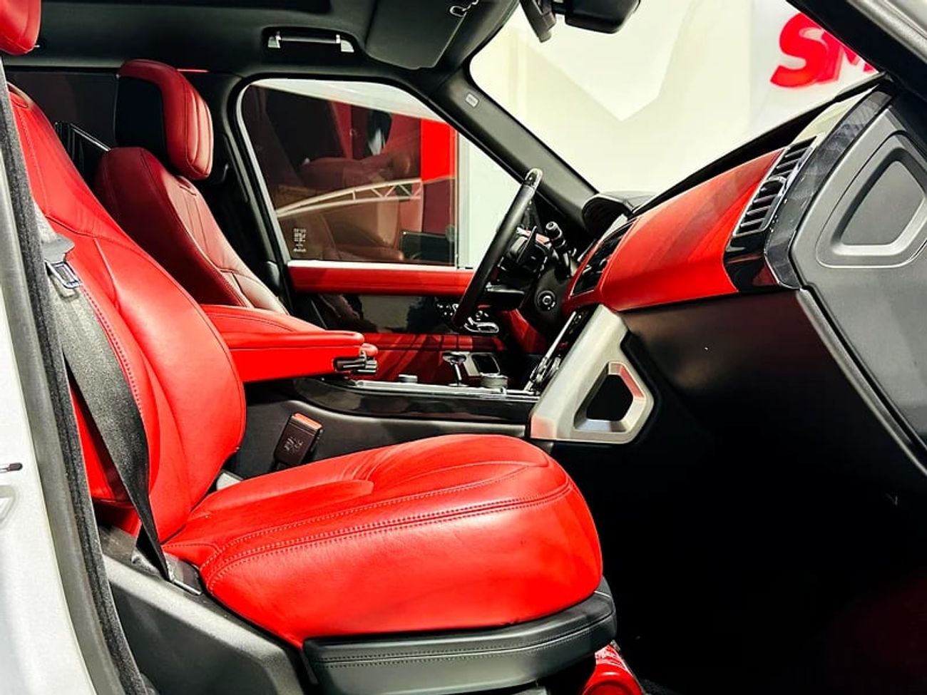 Land Rover Range Rover GCC VOUGE V8 HSE FULLY LOADED LOW KM 55,000KM