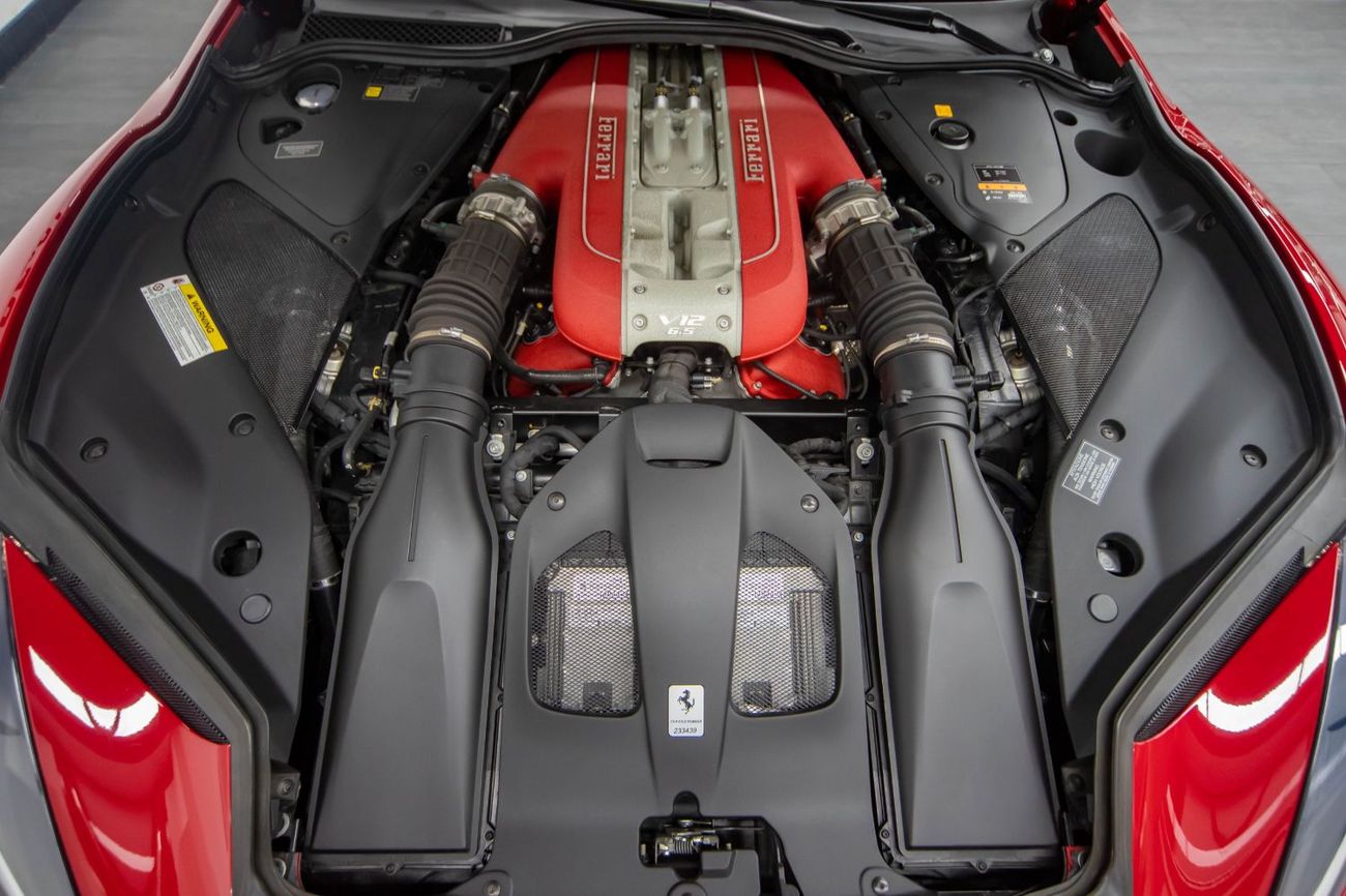 فيراري 812  سوبرفاست 