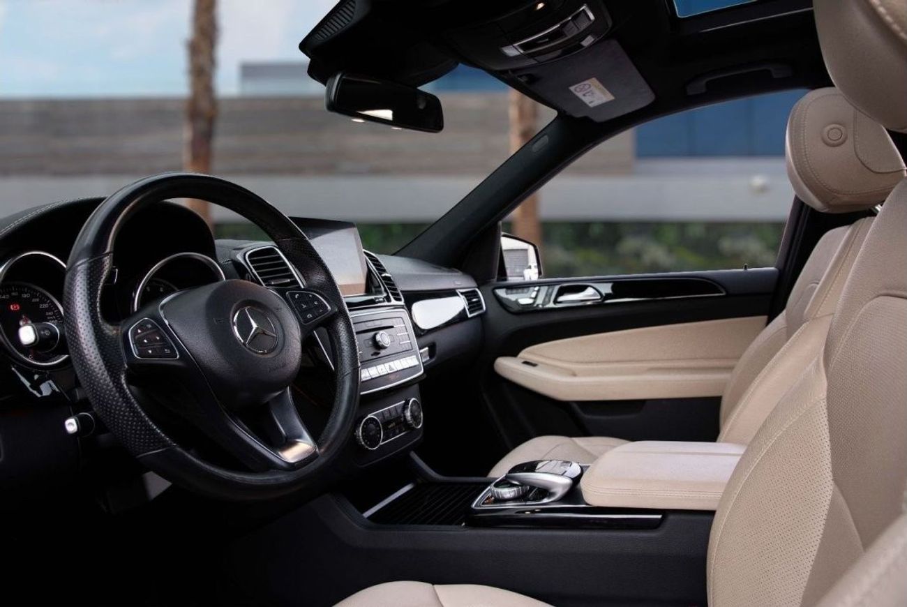 Mercedes-Benz GLE 400 AMG 400 AMG | 2,017 P.M  | 0% Downpayment | Full Agency History!