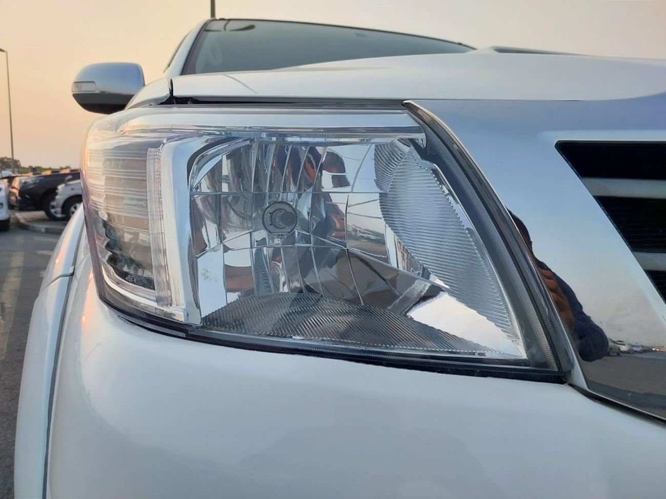 Toyota Hilux TOYOTA HILUX PICKUP RHD 2014 MODEL 3.0 L DIESEL AUTOMATIC(PM37634)