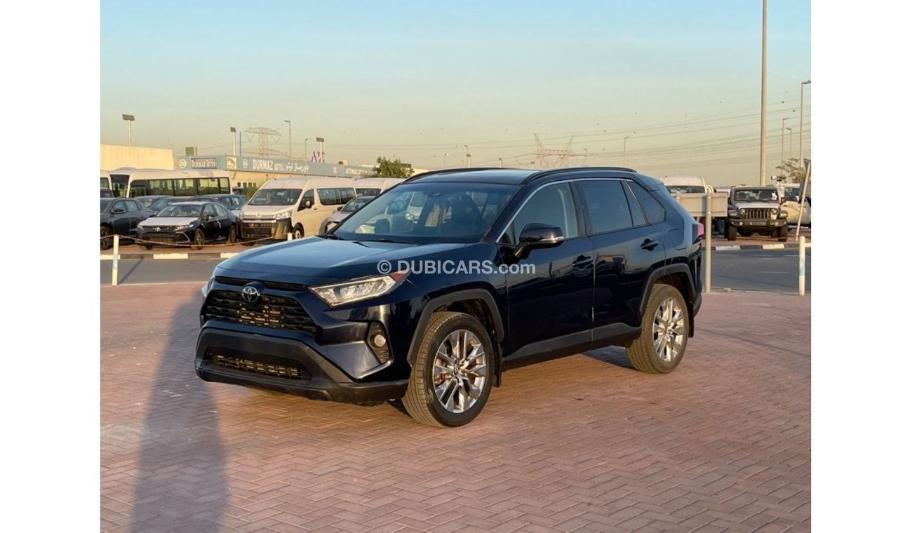 Toyota RAV4 2019 TOYOTA RAV4 XLE 4x4 FULL OPTIONS IMPORTED FROM USA