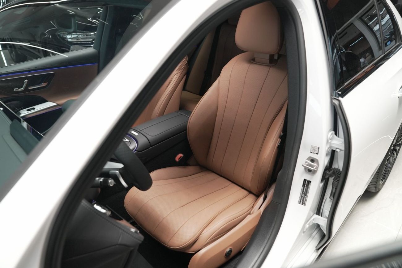 Mercedes-Benz E200 Mercedes-Benz  E200 sedan