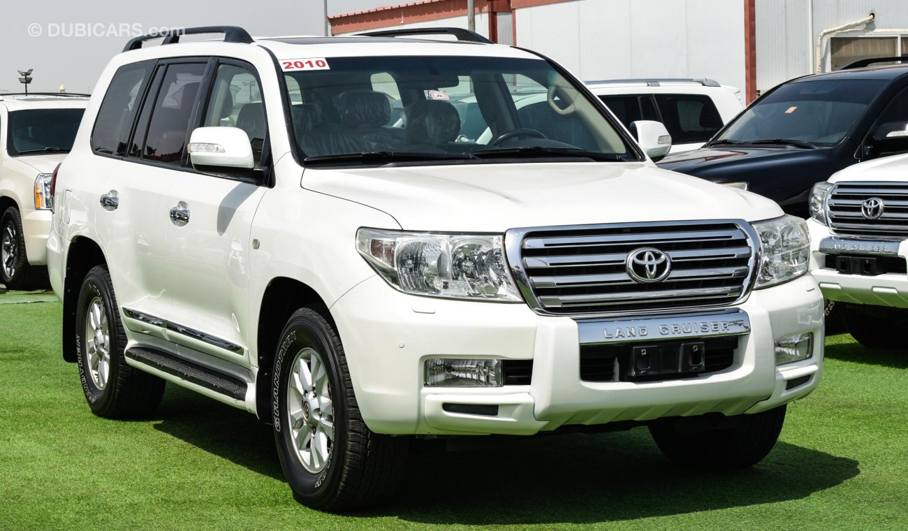 Toyota Land Cruiser GXR V8