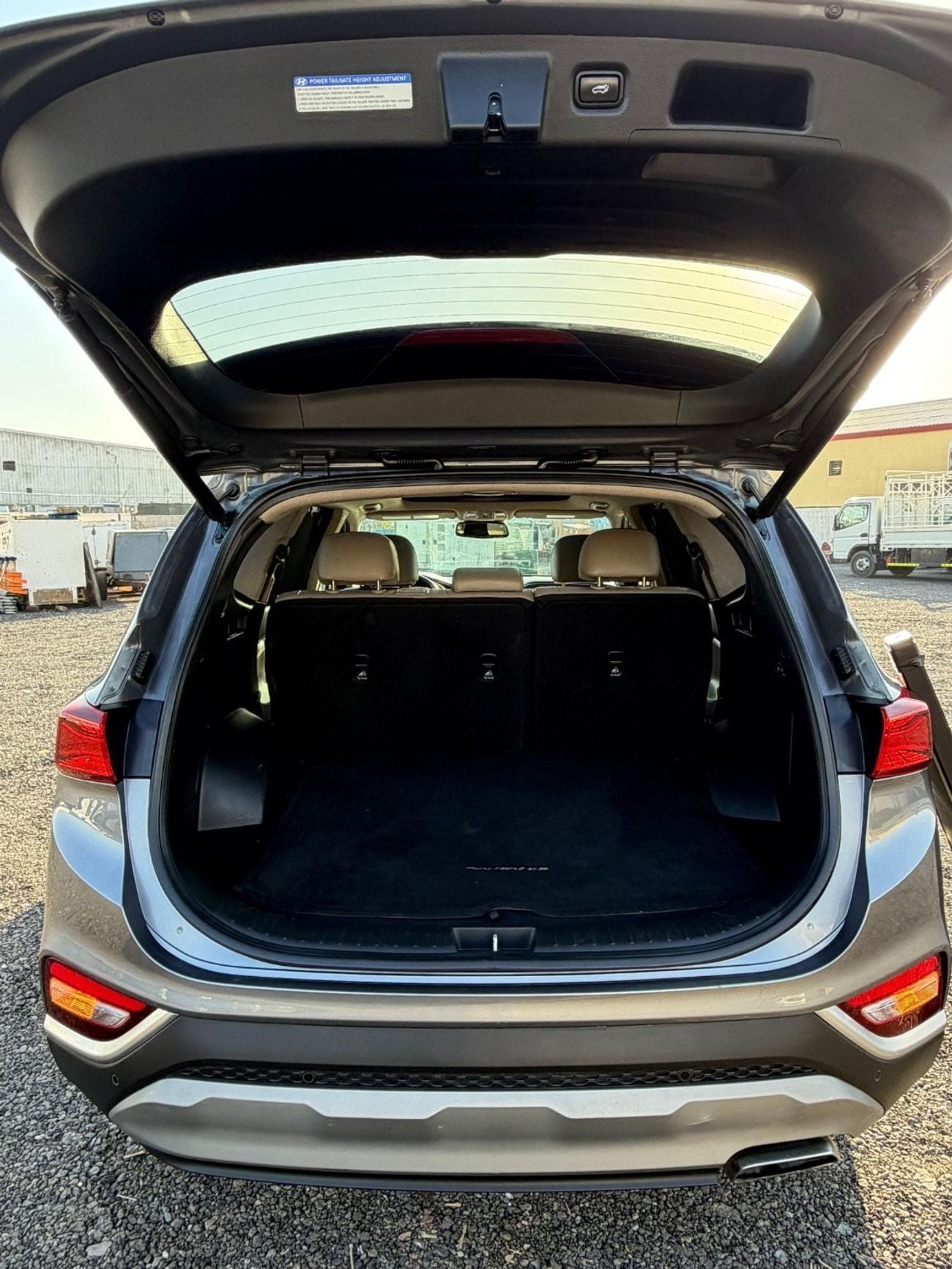 Hyundai Santa Fe STD (NON GCC) 2019 360 CAMERAS 2.4 AWD CANADA SPEC
