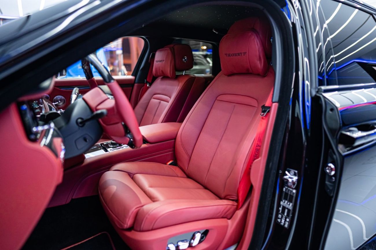 رولز رويس جوست Black Badge 6.6L