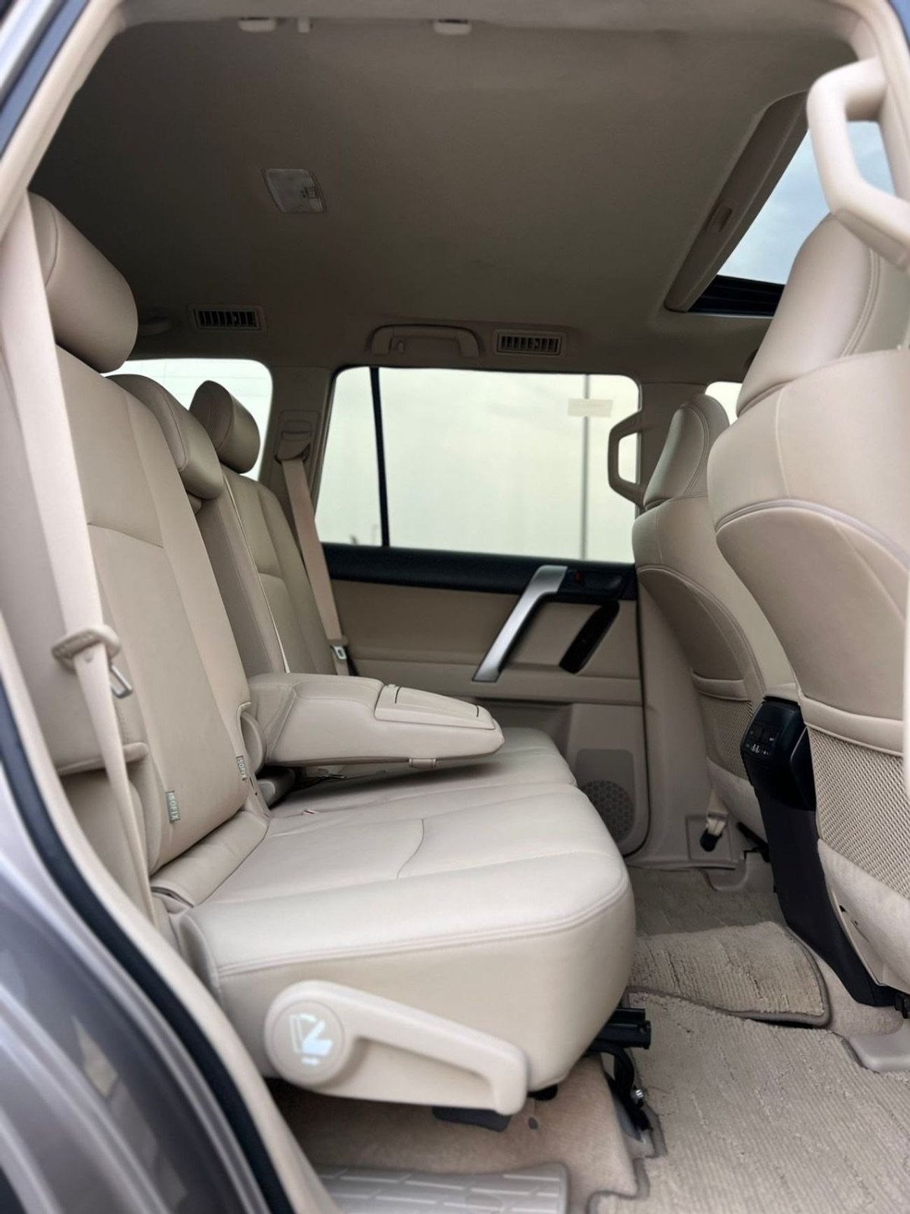 تويوتا برادو 2023 Toyota Prado TXL 4.0L V6  Full Option - AWD 4x4 - Electric Seat - Rear CAM & Sensors - Cool Box