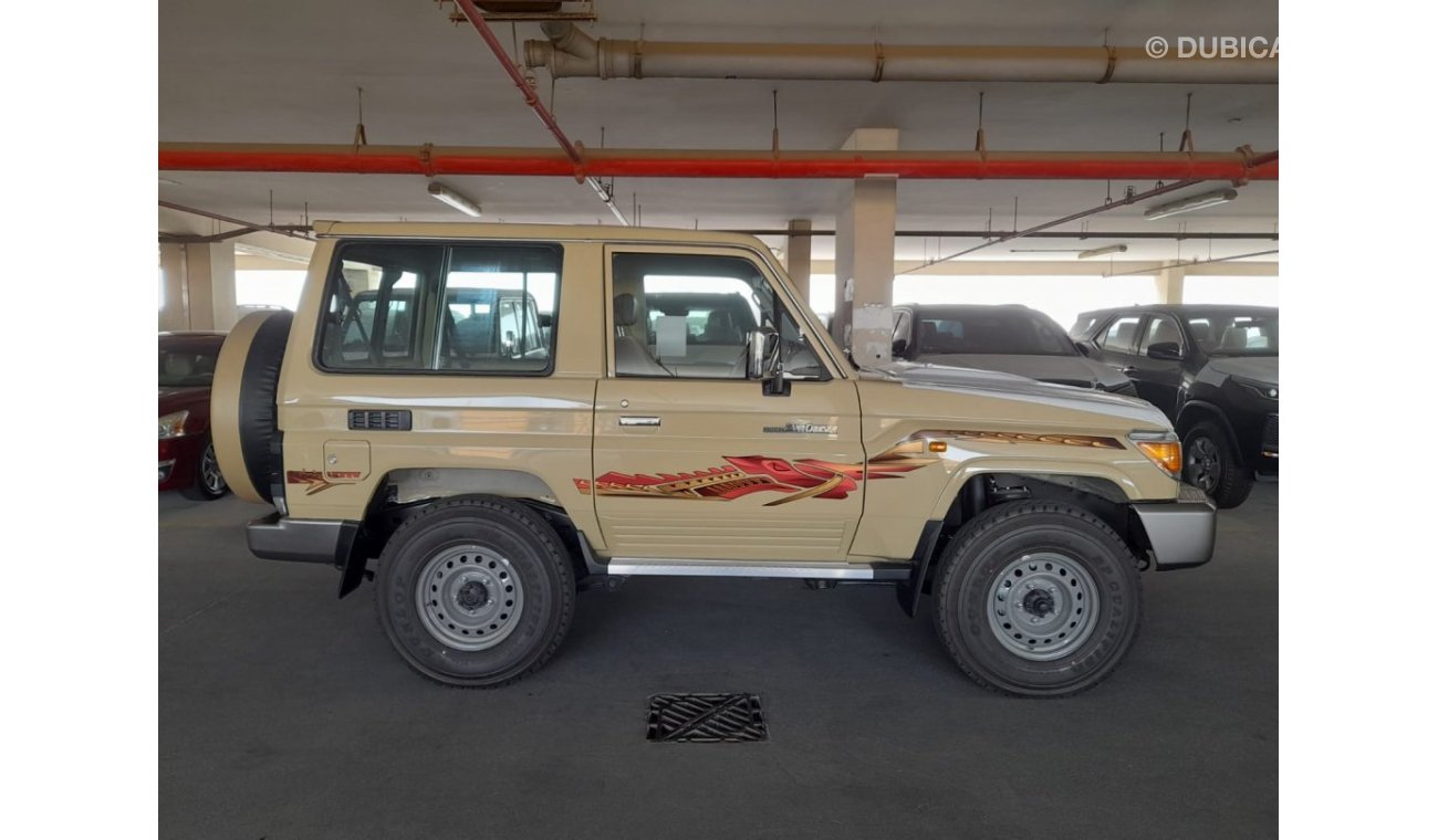 Toyota Land Cruiser 70 71 Hardtop Short Wheel Base DLX V6 4.0l Petrol Manual Transmission