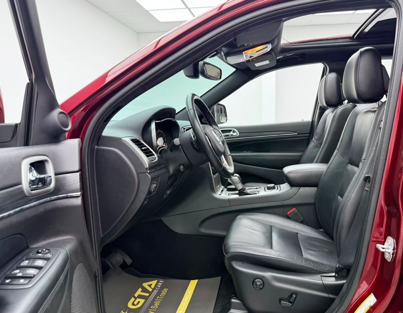 Jeep Grand Cherokee LIMITED 2020 Jeep Grand Cherokee Limited, Auto Guard Warranty, Service History, GCC Specs.