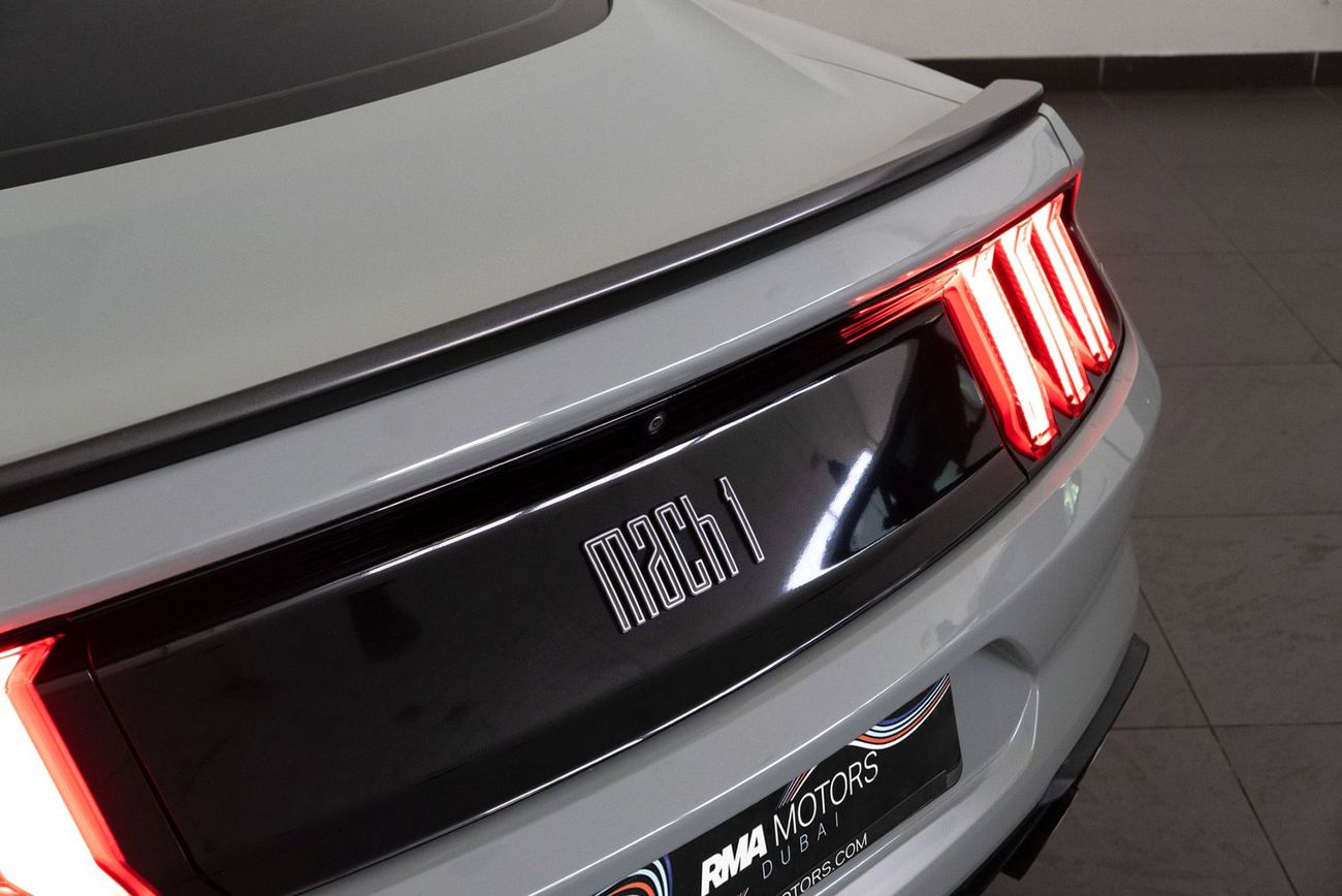 Ford Mustang Mach 1 5.0L V8