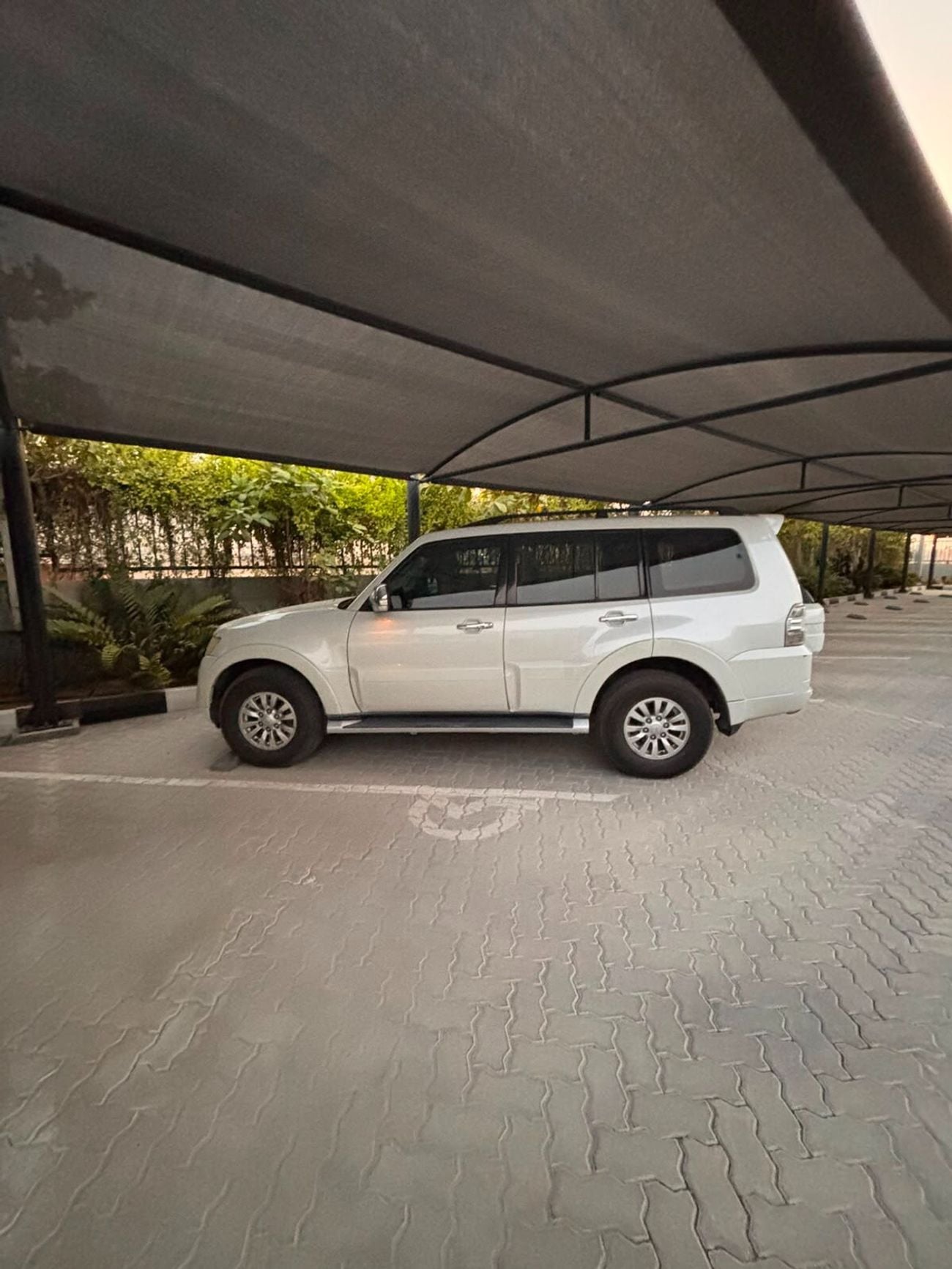 Mitsubishi Pajero GLS HIGHLINE