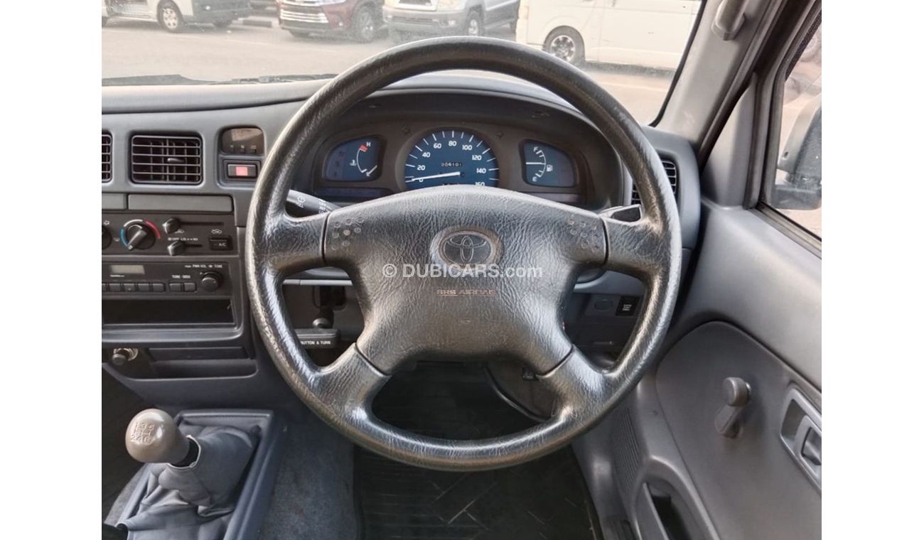 Toyota Hilux TOYOTA HILUX PICK UP RIGHT HAND DRIVE (PM1452)