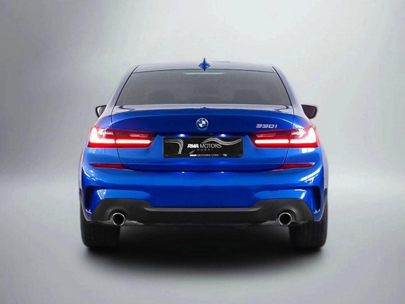 BMW 330i M Sport 2.0L (258 HP) M Sport 2.0L (255 HP)