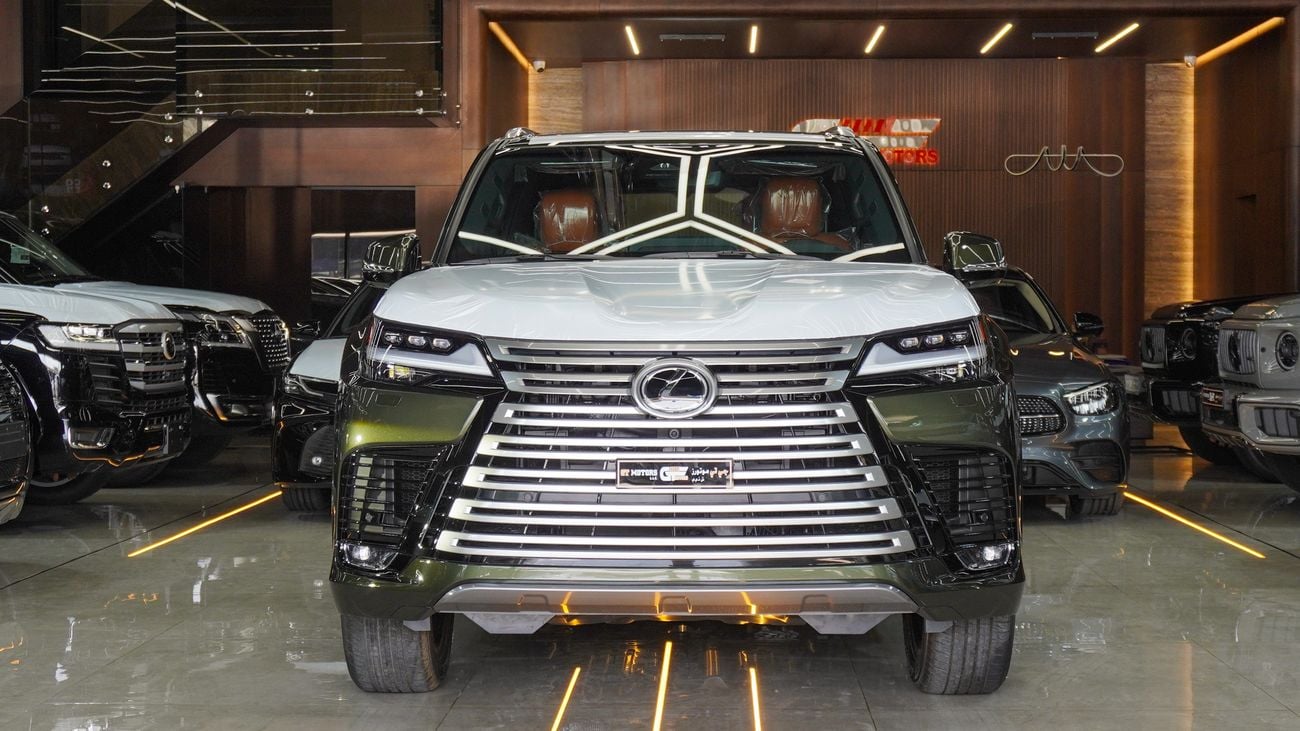 Lexus LX 700h 3.5L V6  4SEATER VIP