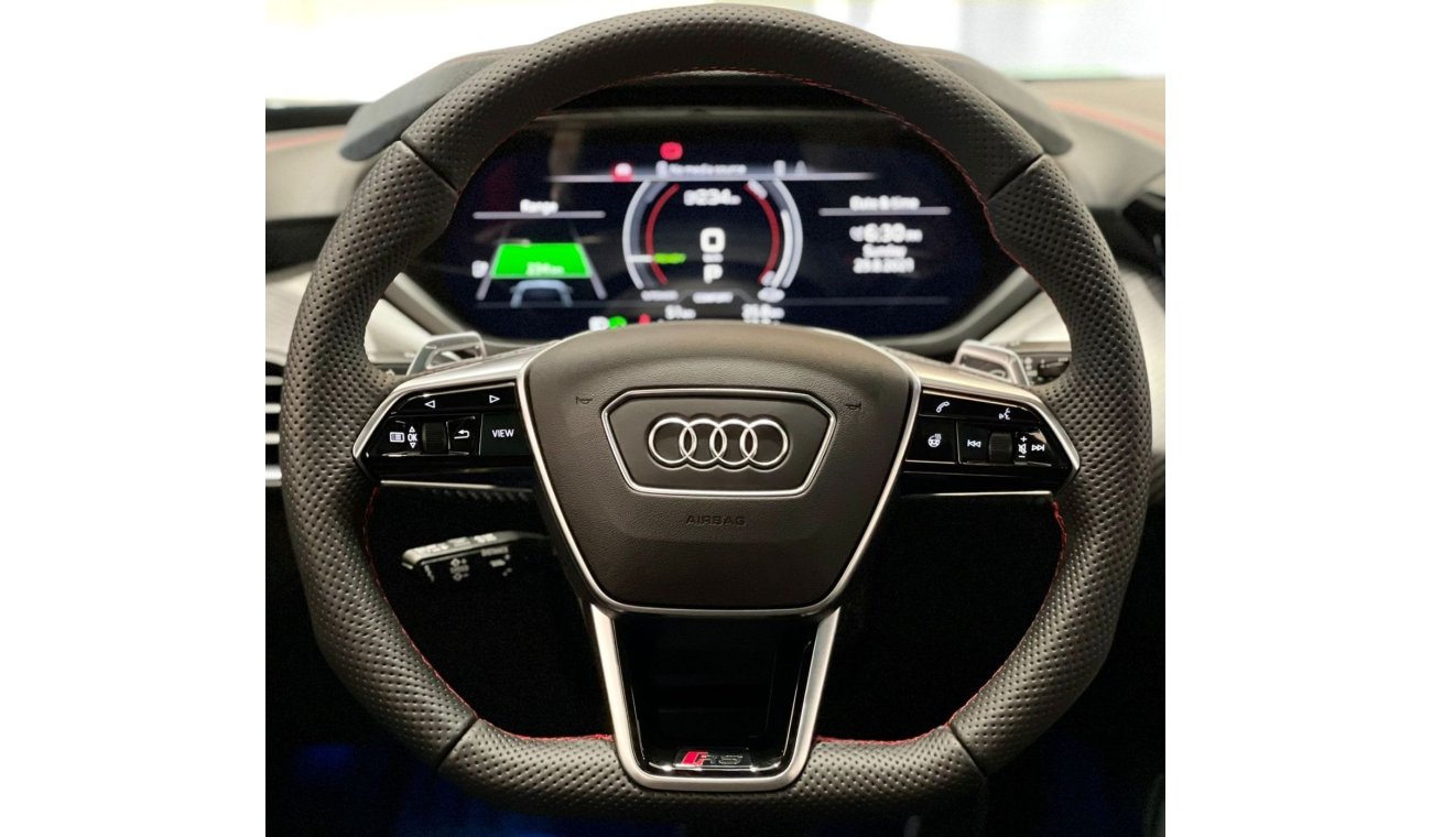 Audi e-tron 2022 Audi RS e-tron GT ( Brand New ), Only one in UAE, 5 Years Audi Warranty-Service Contract, GCC
