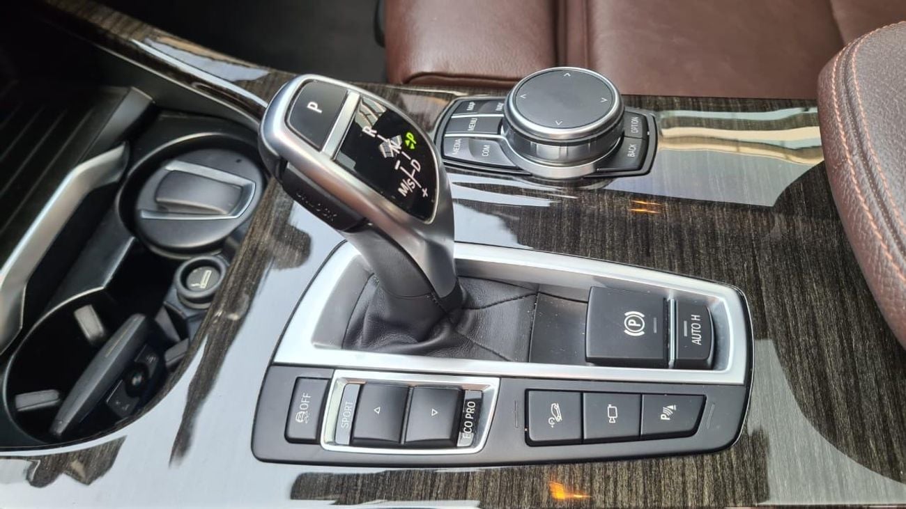 بي أم دبليو X4