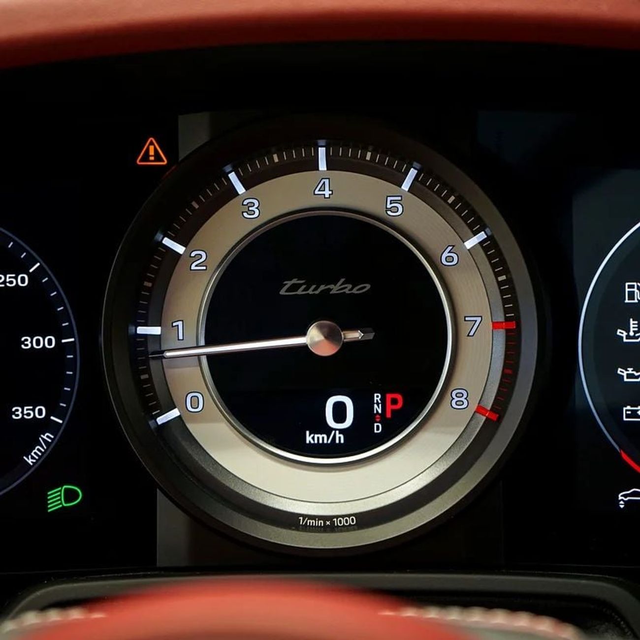 بورش 911 Turbo 3.8L (580 HP) Coupe