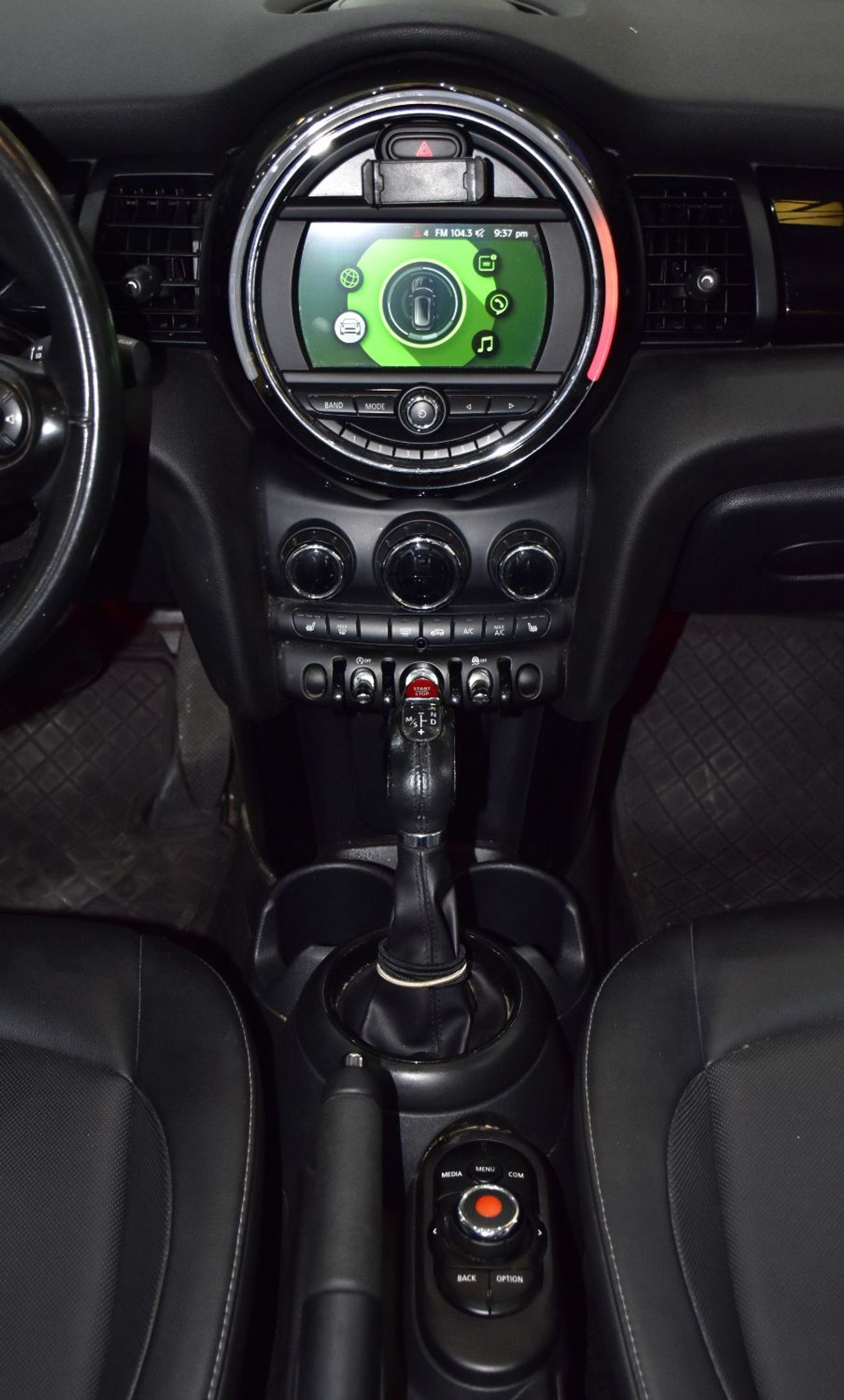 Mini Cooper EXCELLENT DEAL for our Mini Cooper ( 2019 Model ) in Green Color American Specs