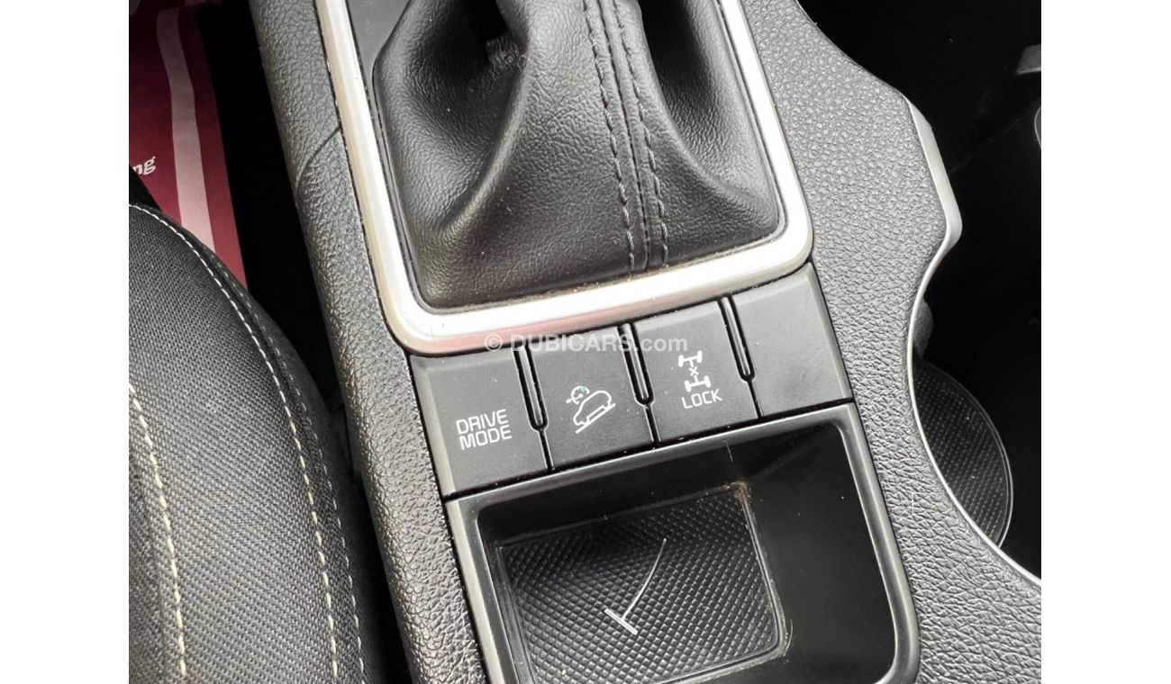 كيا سبورتيج EX