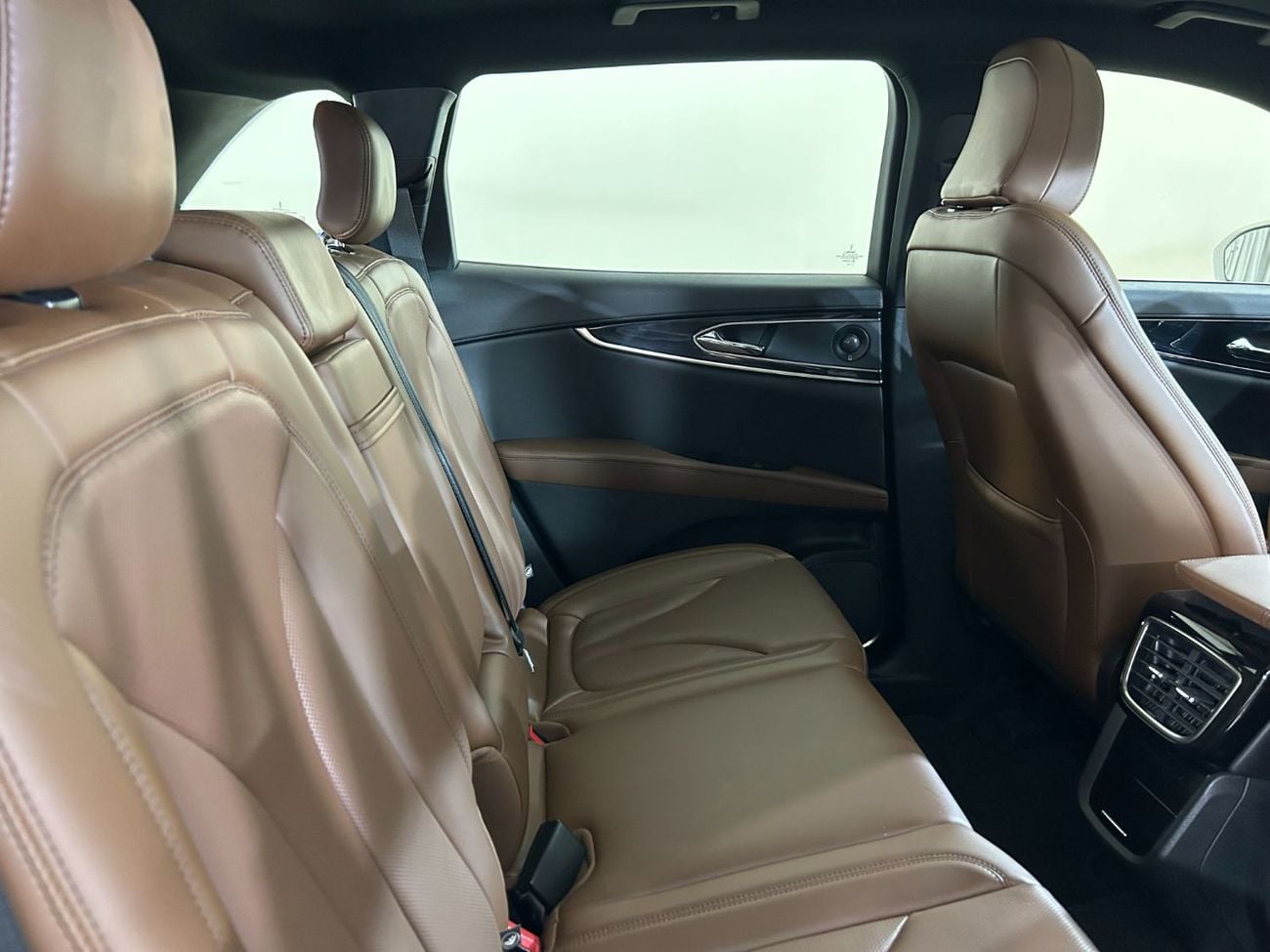 لينكولن ناوتيلوس ريزيرف NAU322 /AL TAYER MOTORS/ AL QOUZ SHOWROOM